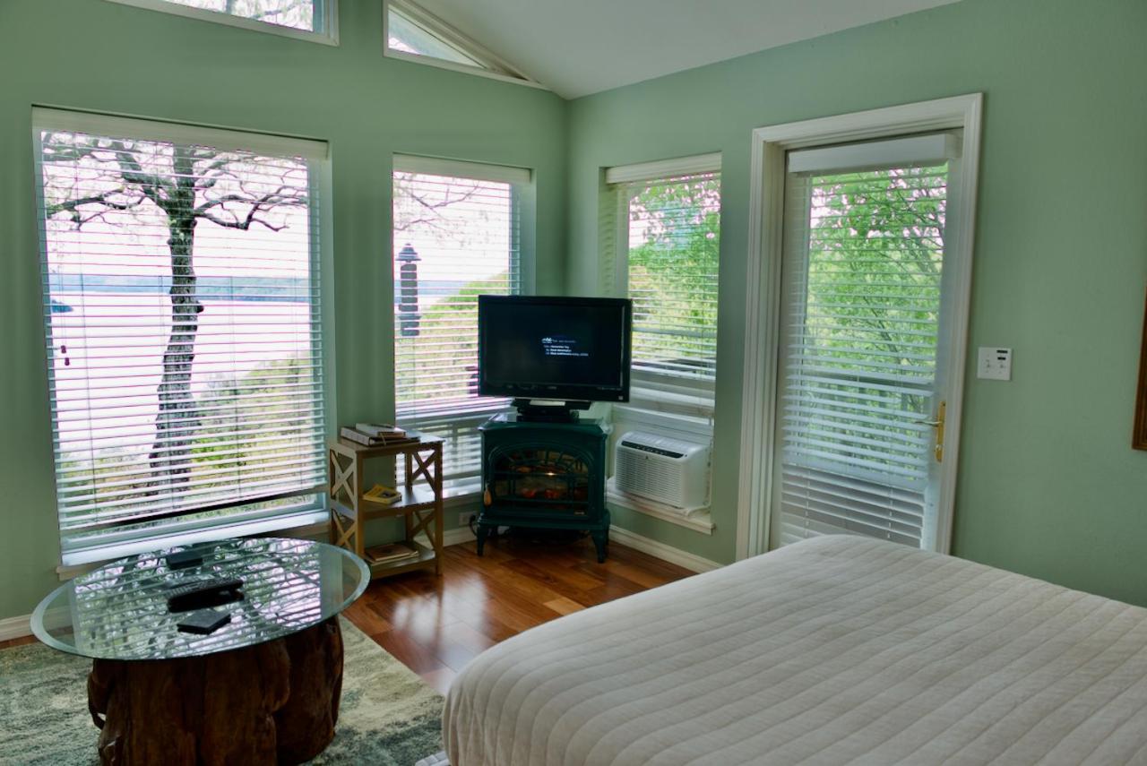 Beaver Lake Cottages Eureka Springs Exterior photo